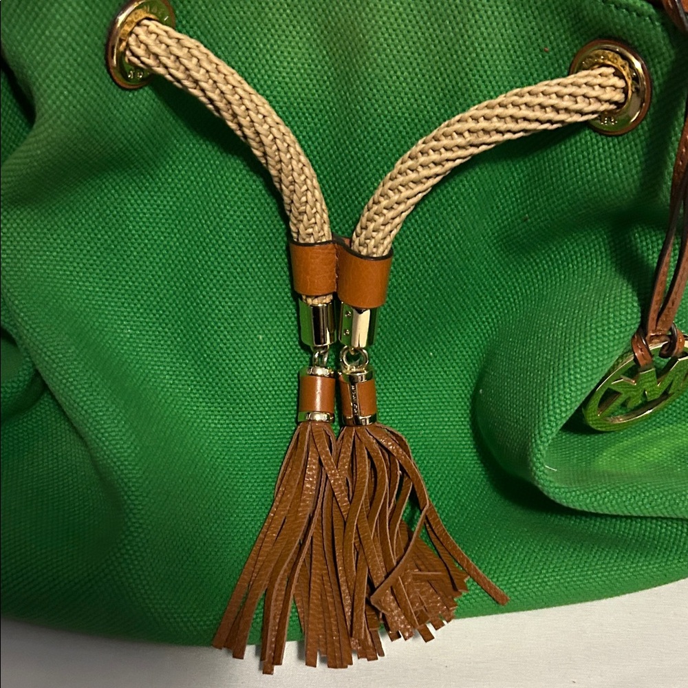 New Michael Kors Green Tote Bag with Tan Accents - Picture 7 of 8